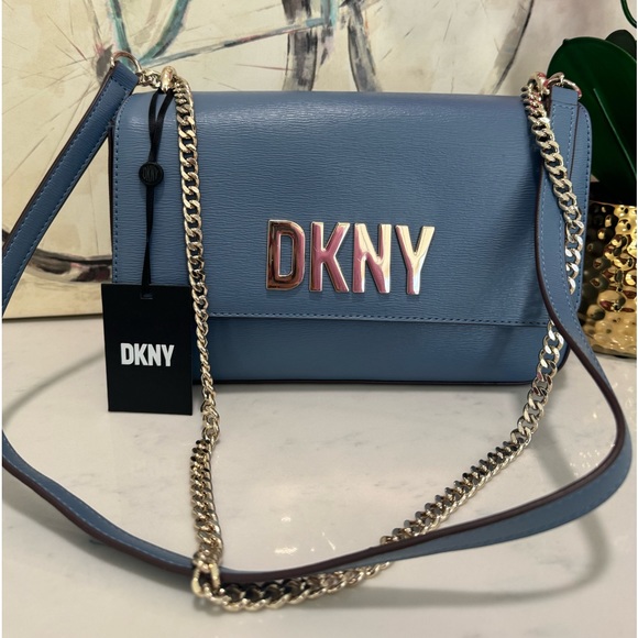 SOLD❤️🌷DKNY sina blue shoulder bag 💙 - Picture 15 of 15